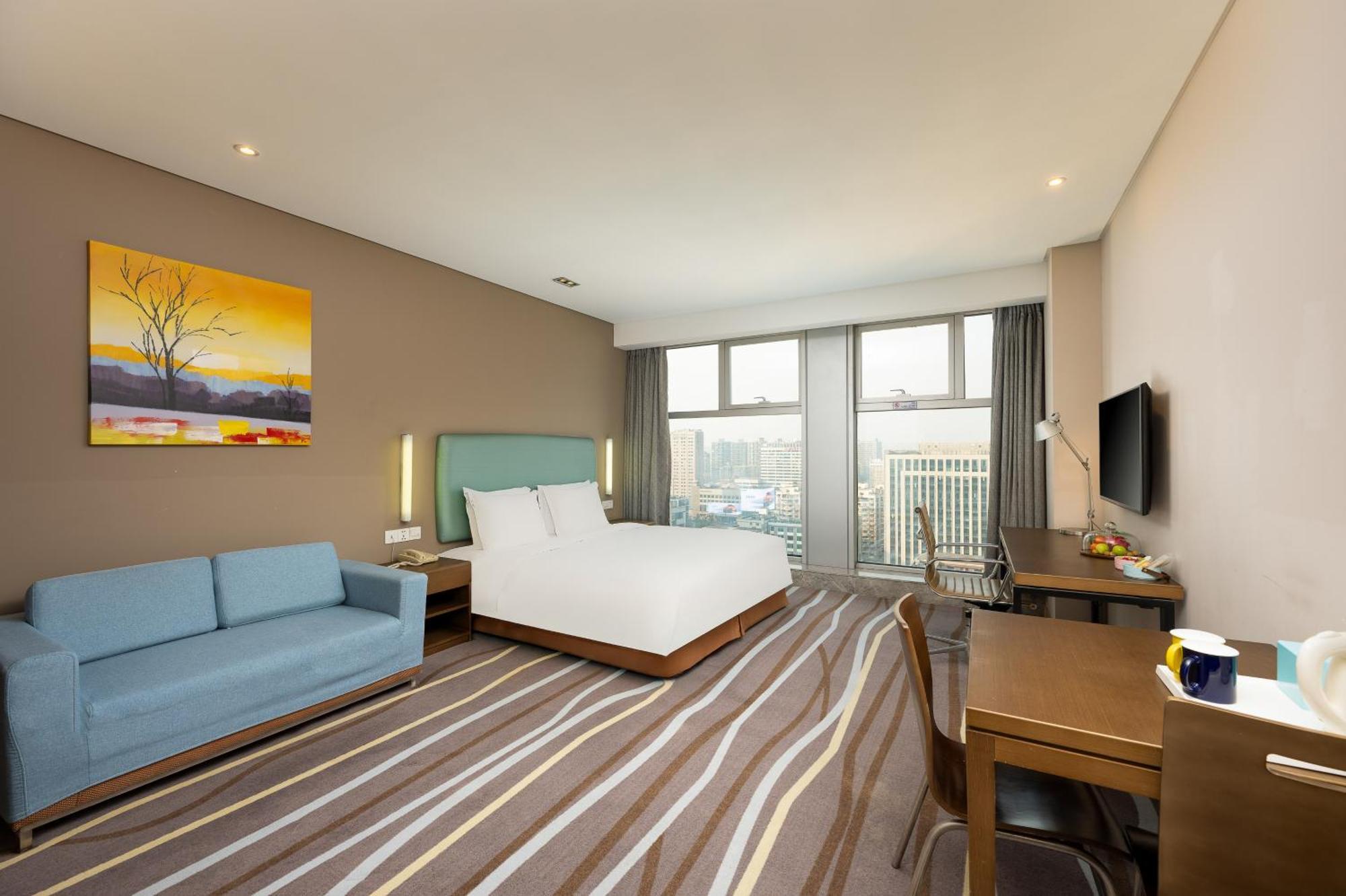 Holiday Inn Express Hangzhou Huanglong Exterior photo
