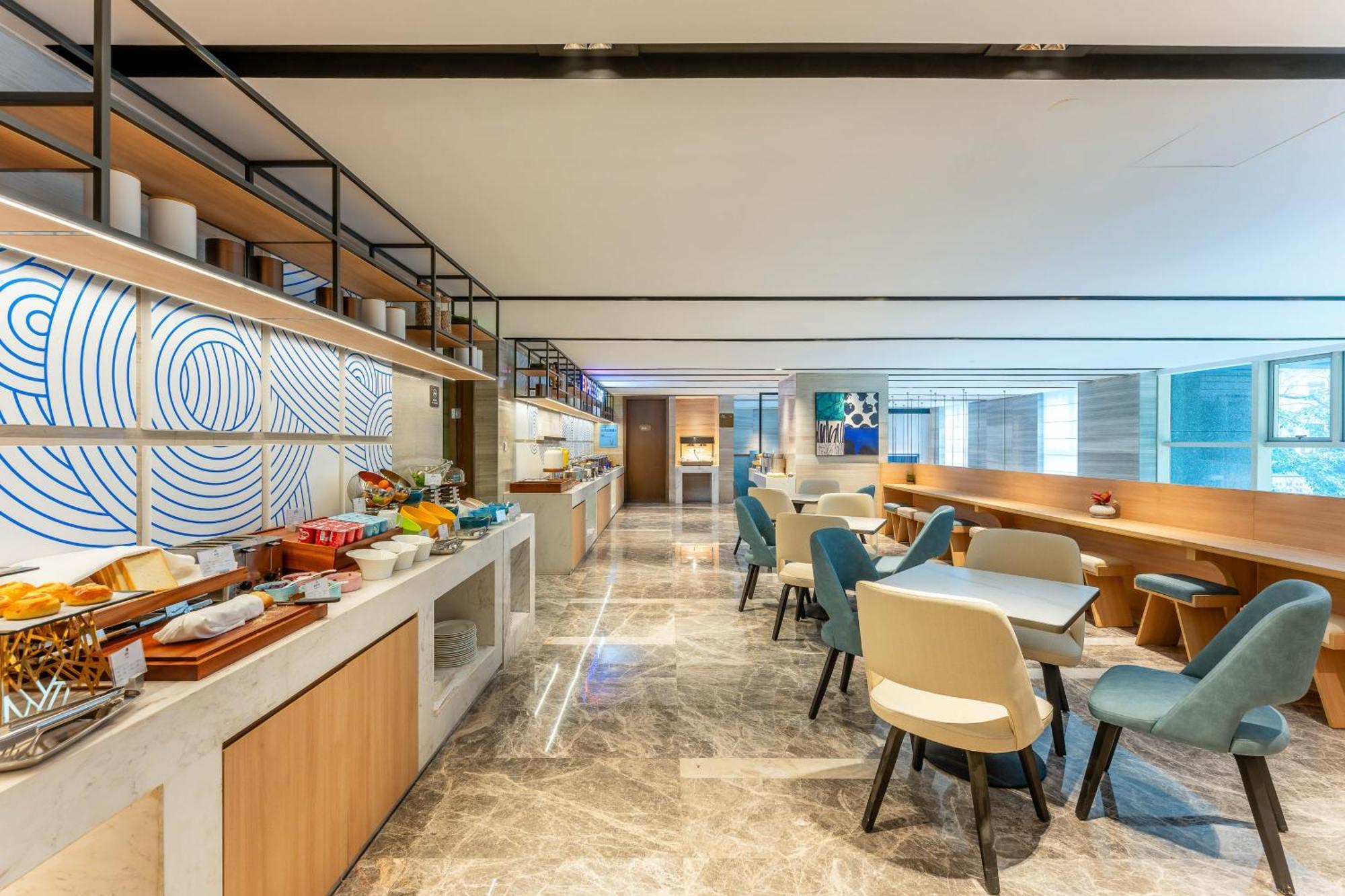 Holiday Inn Express Hangzhou Huanglong Exterior photo