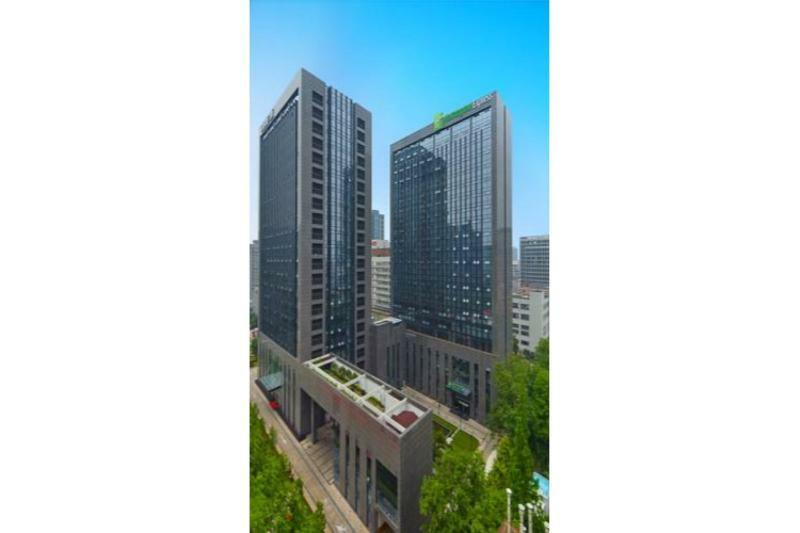 Holiday Inn Express Hangzhou Huanglong Exterior photo